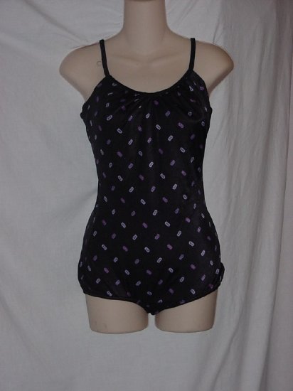 Maxine of Hollywood Swimsuit Size 16 Black lavender No. 93