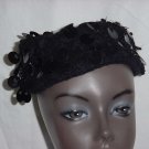 Black hat Vintage soft pillbox Japan crocheted with bangles No. 109 Black hat Vintage soft pillbox Japan crocheted with bangles No. 109