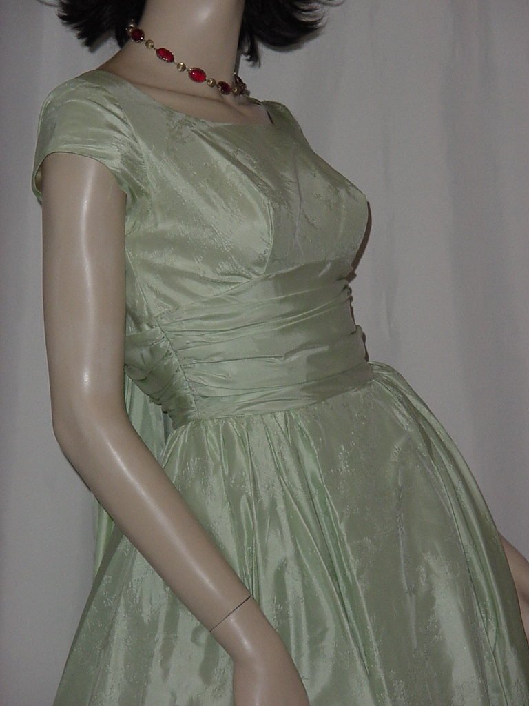 Vintage Formal light mint green prom dress evening gown 1960s No. 133