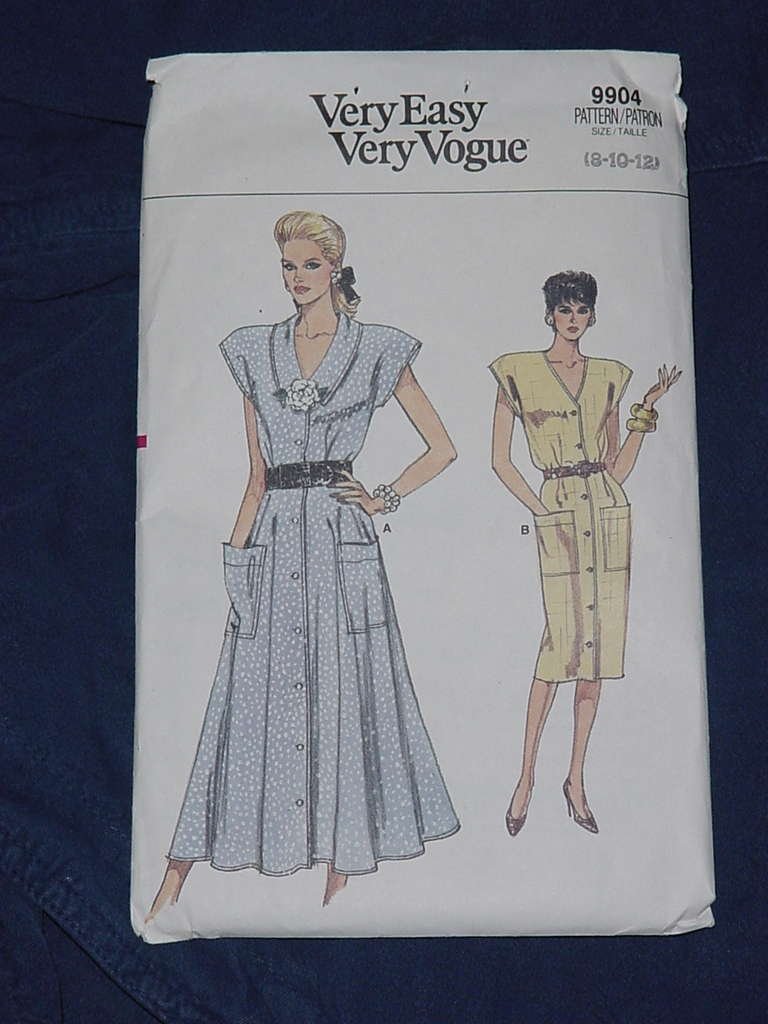 Very Easy Very Vogue 9904 Dress pattern 8-12 Uncut Button front flare or straight skirt No. 136