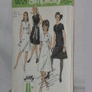 Misses' Jiffy Dress McCalls 9221 Size 10 Bust 32 1/2 No. 32 Misses' Jiffy Dress McCalls 9221 Size 10 Bust 32 1/2 No. 32