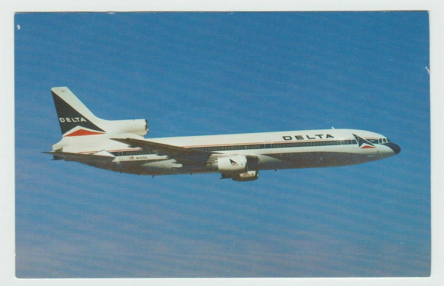 Lockheed L-1011 Tristar Airliner Aircraft Jet Airplane Delta Airlines Postcard