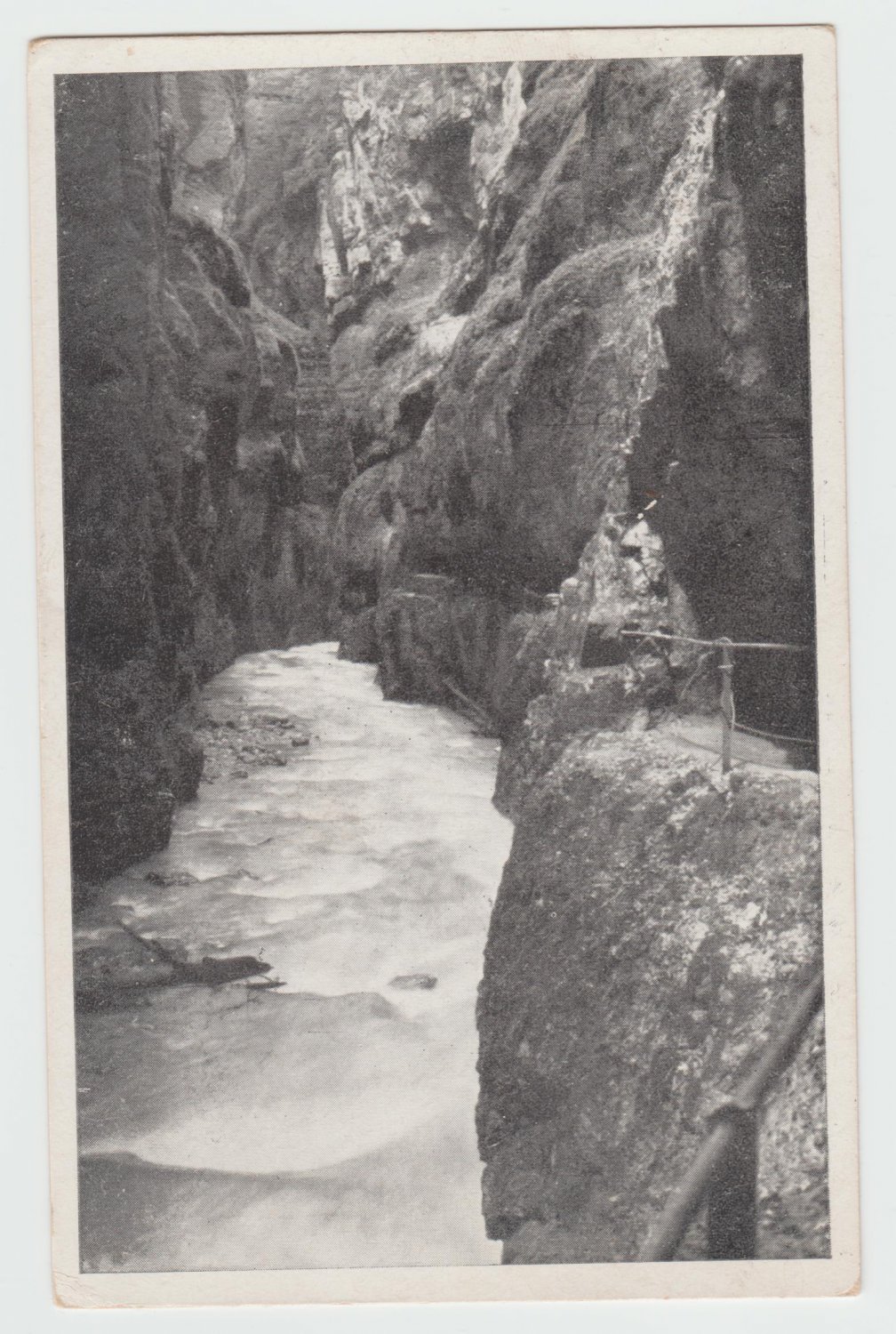 IN DER PARTNACHKLAMM bei Garmisch-Partenkirchen Real Photo RPPC 1944 Postcard