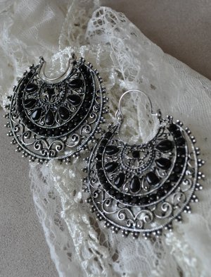 Smokey Silver Earrings with Black Beads BRAND NEW SEALED
