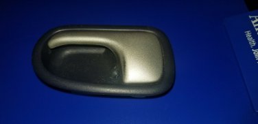 95 - 03 Inside Interior Left LH Door Handle Fits: Mazda PROTEGE / 323 / Proteg&Atilde;&copy;5