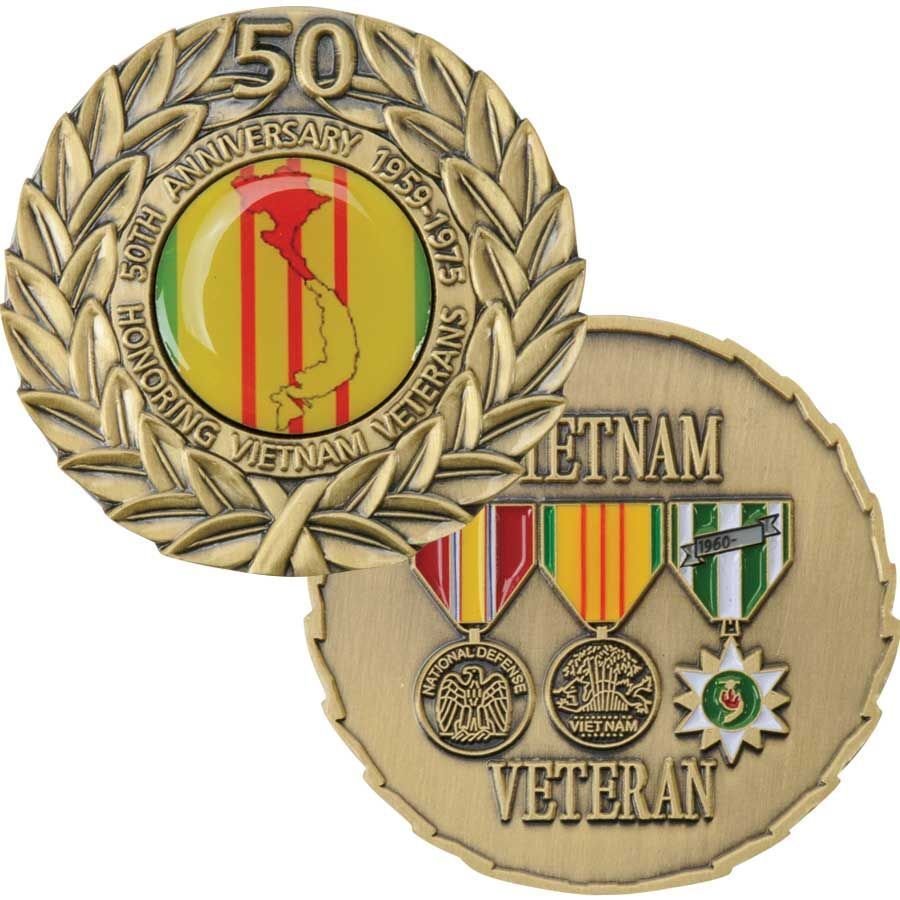 50TH ANNIVERSARY VIETNAM VETERAN 3 MEDAL BRONZE WREATH 1.75