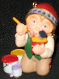 Arctic Artist ornament