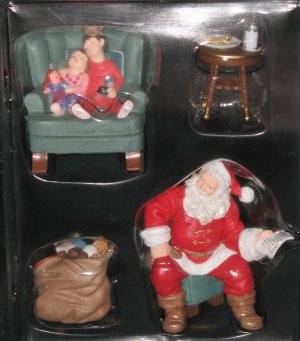 Santas Big Night ornament set