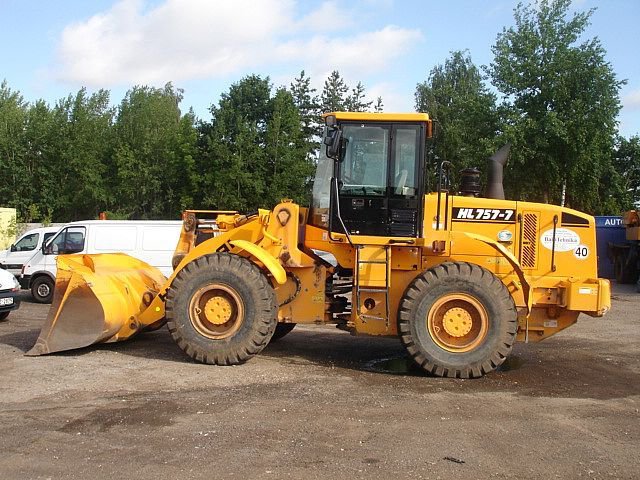 Hyundai hl757 7