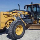 John Deere 670G, 670GP Motor Grader Parts Manual PC10100 John Deere 670G, 670GP Motor Grader Parts Manual PC10100