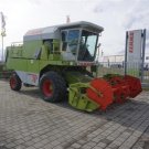 CLAAS DOMINATOR 76 COMBINE PARTS CATALOG MANUAL (SN: 08400011-08499999) CLAAS DOMINATOR 76 COMBINE PARTS CATALOG MANUAL (SN: 08400011-08499999)