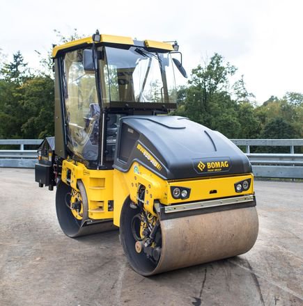 Bomag BW 138 AD Tandem Vibratory Roller Parts Catalog Manual Download PDF
