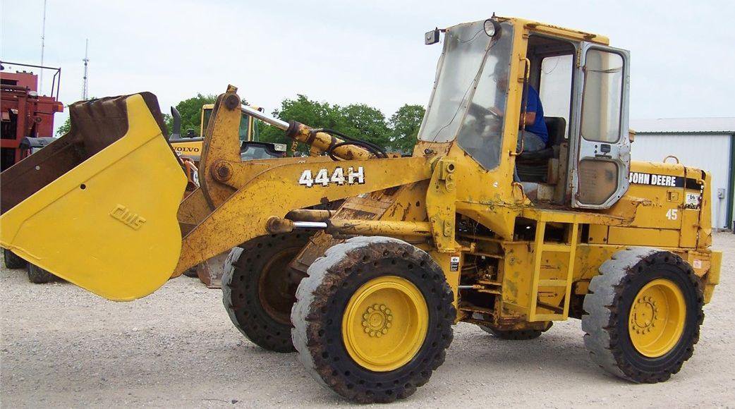 John Deere 444H, 544H Loader TC44H, TC54H Tool Carrier Operation and Test Technical Manual TM1604