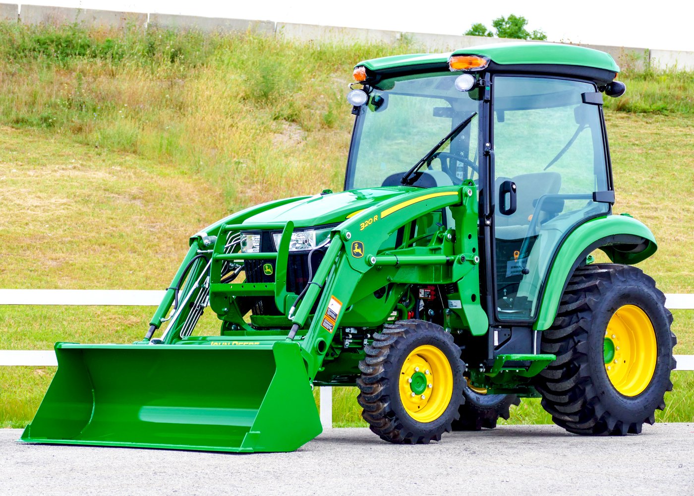 John Deere 3033R to 3046R Compact Utility Tractors Operator's Manual Pdf-(OMLVU36000)