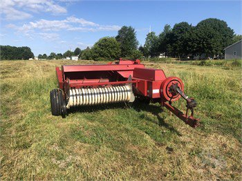 Case IH 428 International Harvester Rectangular Baler Parts Catalog Manual PDF