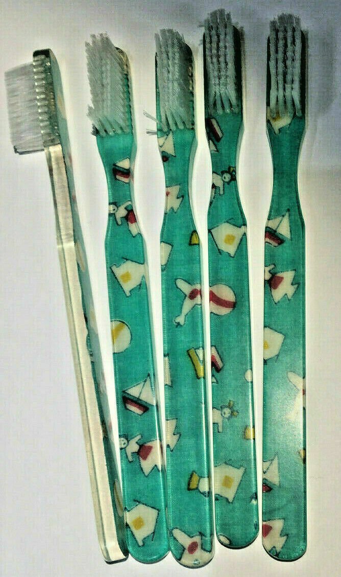 5-Pack Vintage Beach Games Design Toothbrush By Alan Stuart of New York