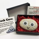 Pet Rock -  gift  - Ideal For Birthday Presents, Wedding Favours, Party Bags -from UK