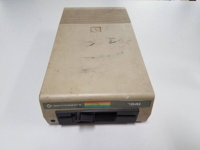 Vintage Commodore 64 C64 Floppy Disk Drive 154i
