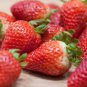 Large-sized Bright Red Cream Red Strawberry 120 Seeds