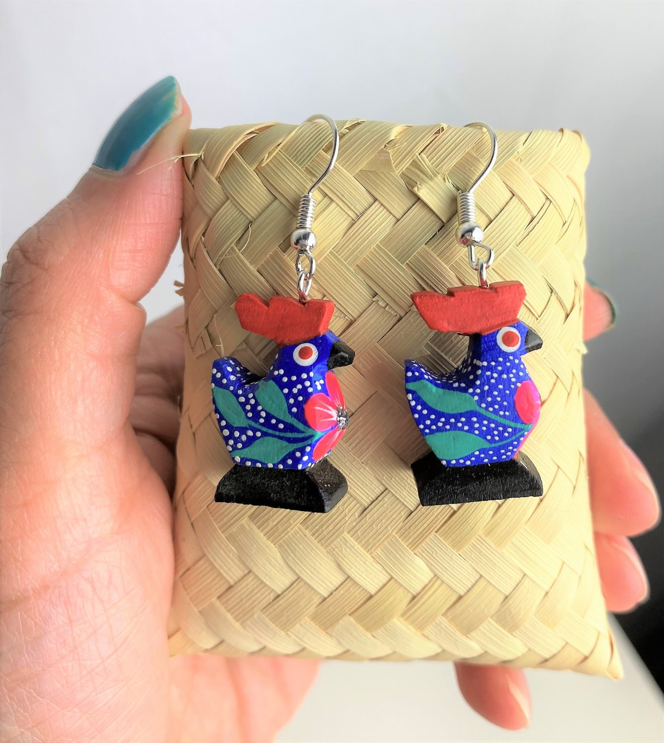 Mexican Hand-Made "Gallinita" (Hen) Alebrije Earrings in Small Palm Box - Blue