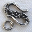 One Silver-Plated Flower S-Hook Clasp 25mm Qty 1