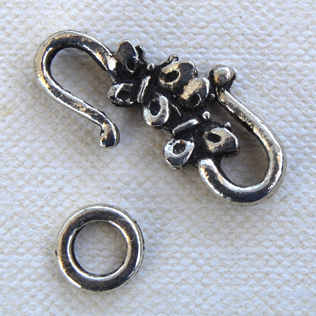 One Silver-Plated Butterfly S-Hook Clasp 25mm Qty 1