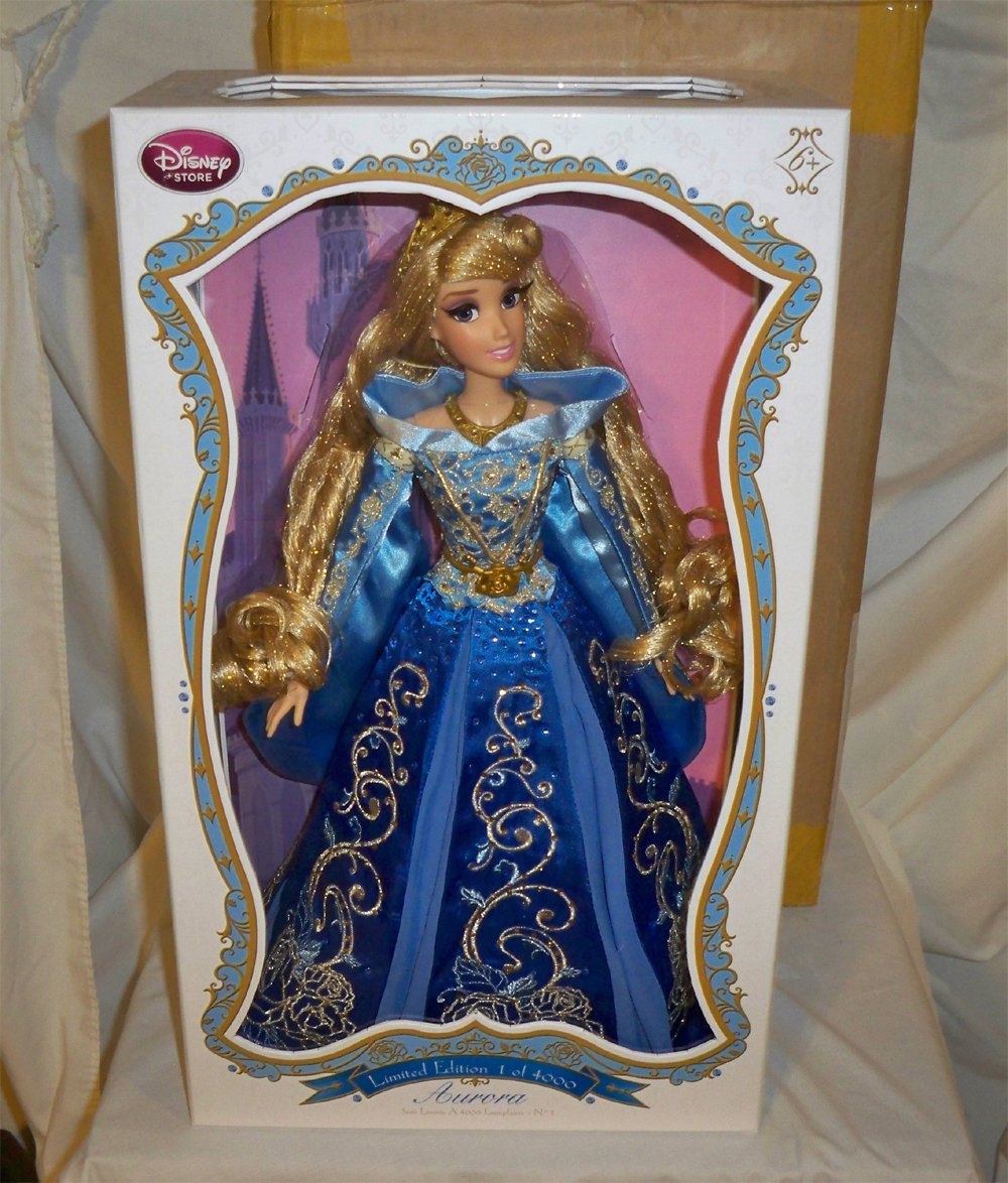 Disney Store Limited Edition 17 Sleeping Beauty Aurora Doll Blue Dress Nrfb