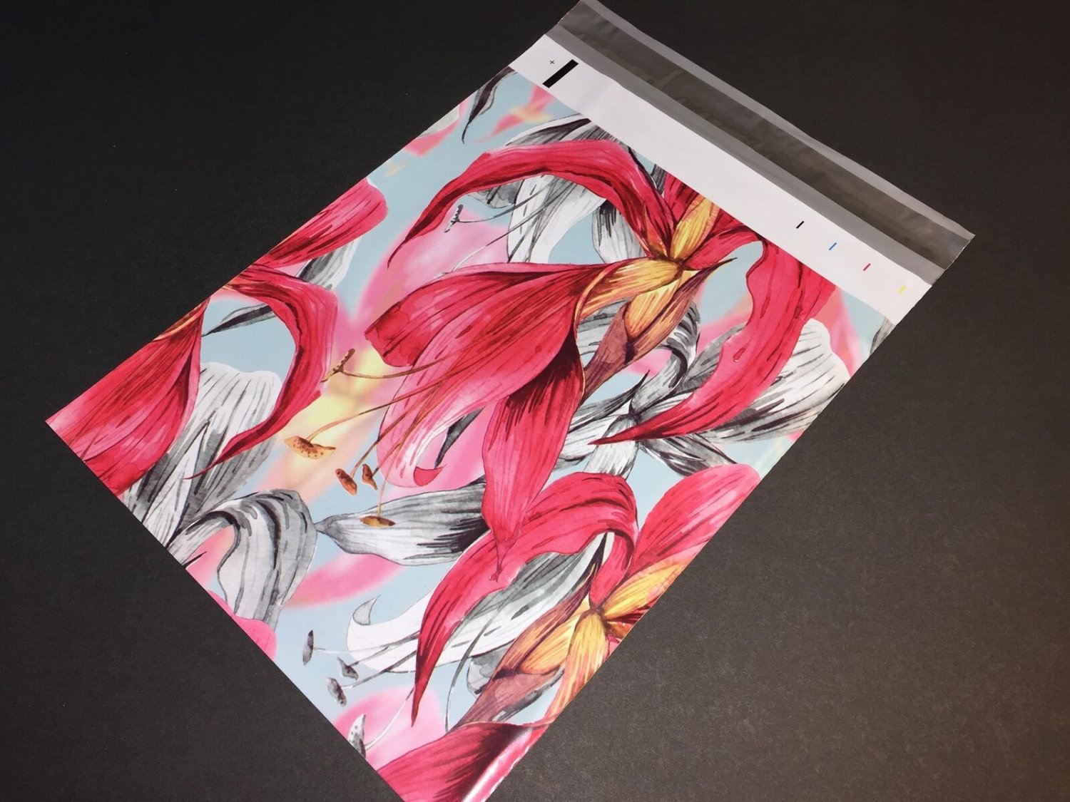 25 Designer Poly Mailers 10X13 RED Tropical Flowers Envelopes Shipping Bags Spri
