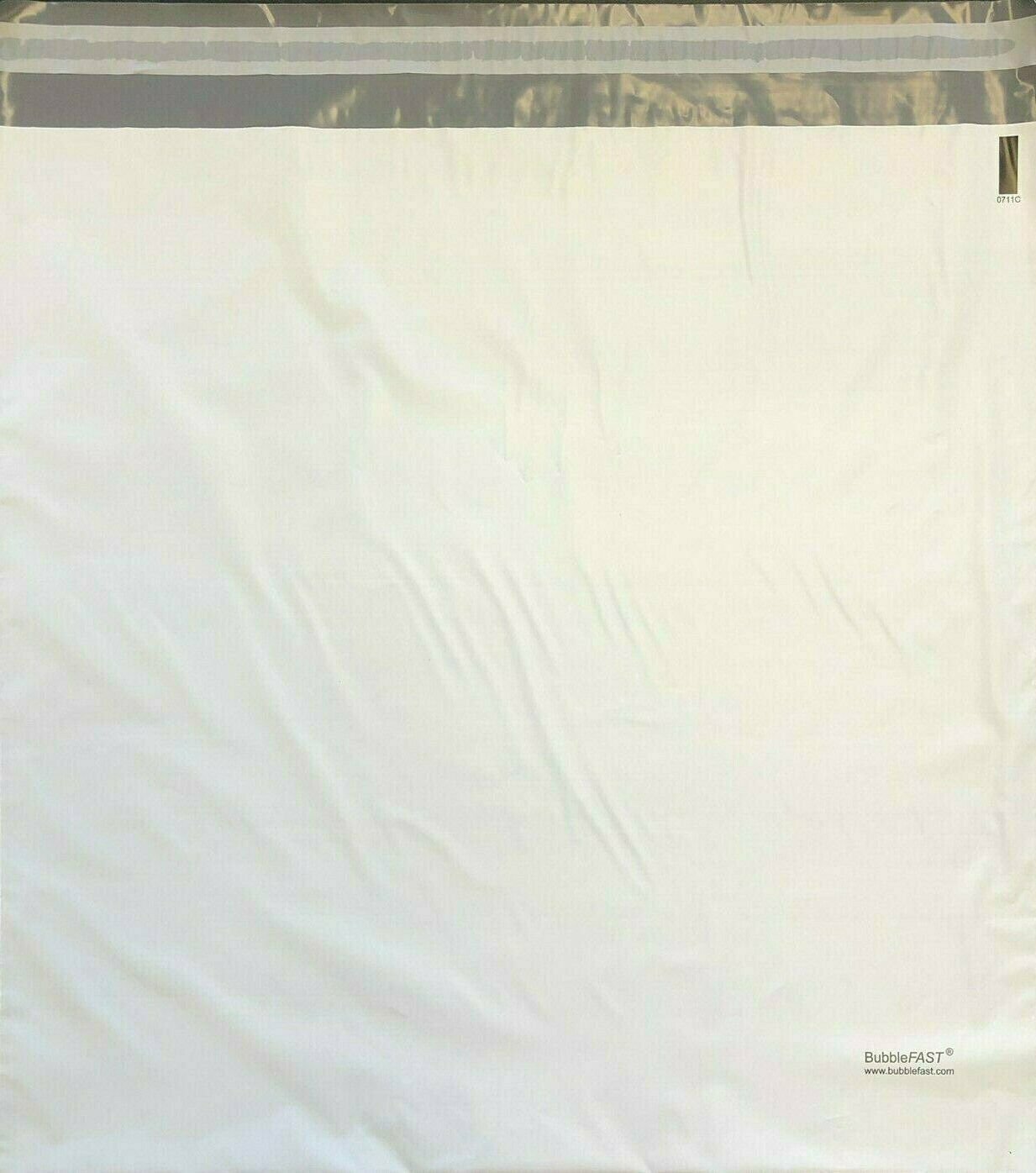 200 18" X 18" Unlined White Poly Mailer- Largest Cubic Tier 5 Bag Self Seal