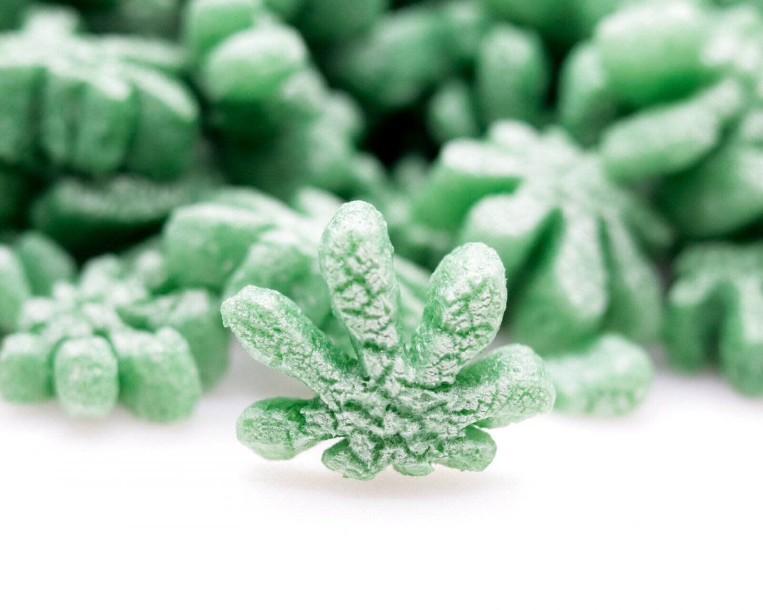 Packing Peanuts Marijuana Leaf Shape 1.5 Cu Ft Compostable Biodegradable