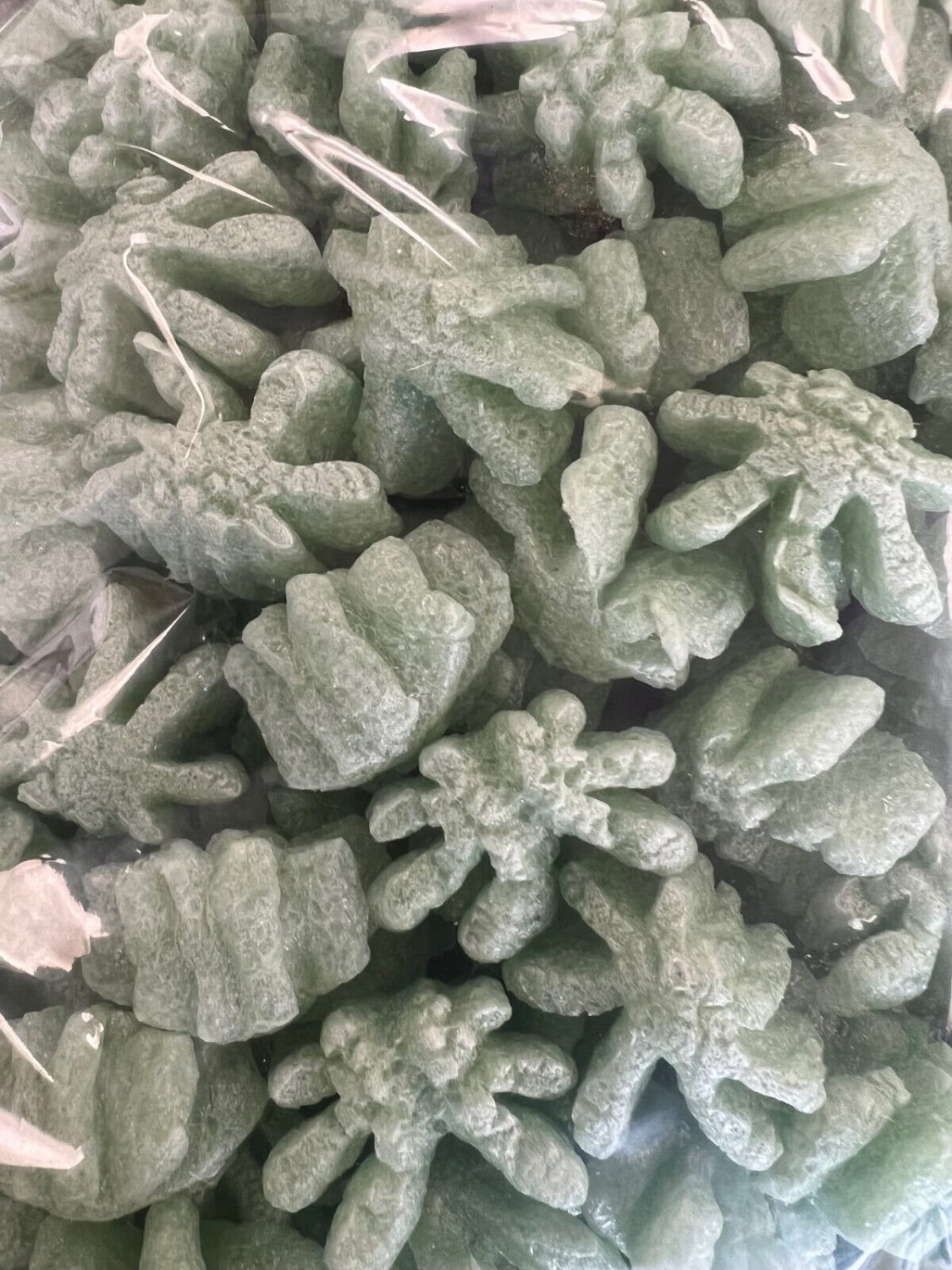 Packing Peanuts Special Leaf Shape Minipack 0 .6 cu ft Biodegradable