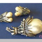 Botticelli Faux Pearl Large Flower Brooch Clip Earrings