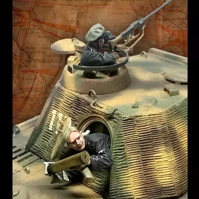 1/35 Resin Figure Model Kit German Tank Crew 2 people no Tank WWII Unpainted