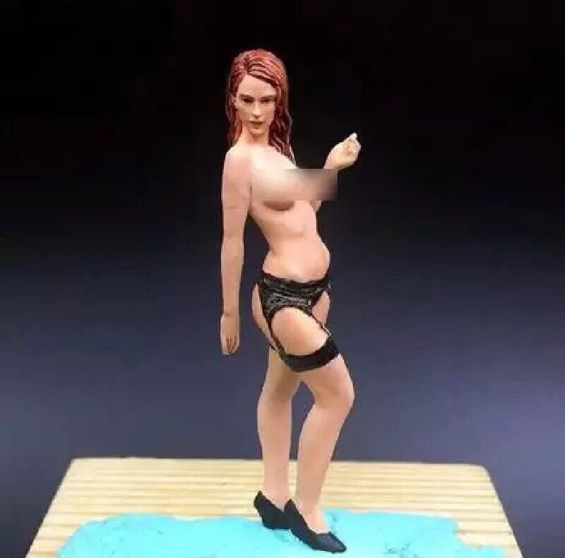1/35 Resin Figure Model Kit Sexy Girl Female Women Unassambled Unpainted