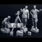 1/35 Resin Figure Model Kit GERMAN (3 FIGURES WITH device) WWII WW2 Unpainted