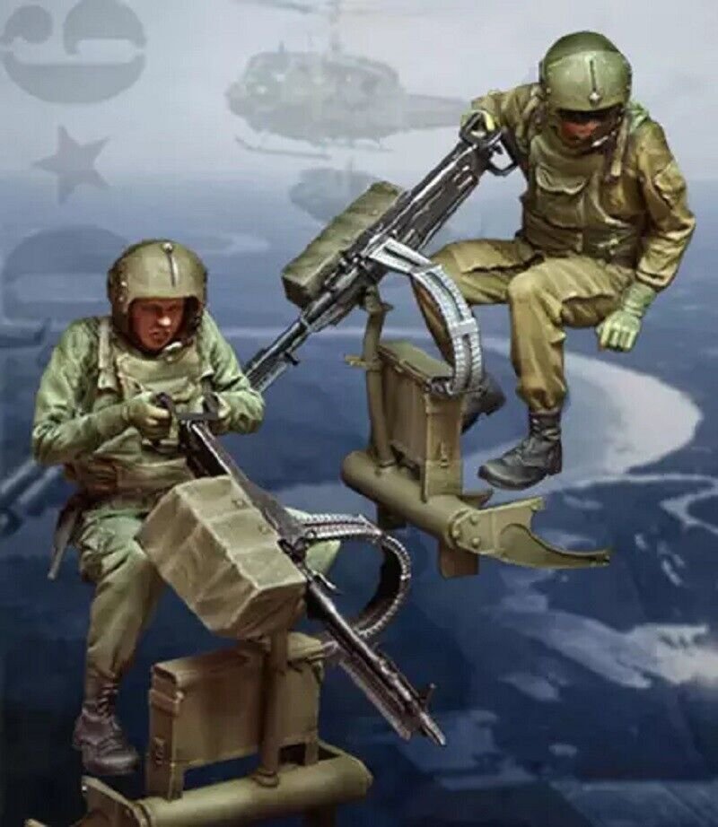 1/35 Resin Model Kit Vietnam War Helicopter Door Gunners (no gun) Unpainted