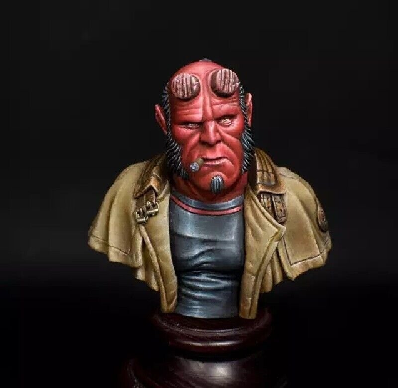 1/10 75mm BUST Resin Figure Model Kit SuperHero Hellboy Smokes Unpainted X0071