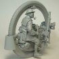 1/35 Resin Model Kit Soldier with Moto +7 Heads Historical WWII Unpainted X0129