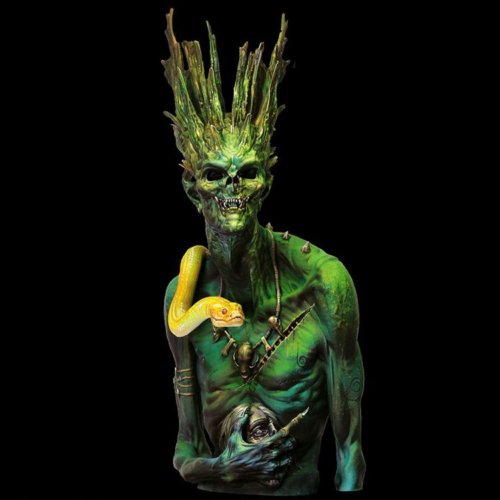 1/10 BUST Resin Figure Model Kit Dark Druid Horror Unassambled Unpainted