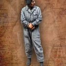 1/35 Resin Figure Model Kit Soviet Tankman WWII WW2 Unpainted Unassambled