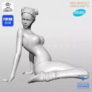 1/35 Resin Figure Model Kit Sexy Girl Swimming Laura Unpainted Unassambled