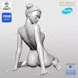1/35 Resin Figure Model Kit Sexy Girl Swimming Laura Unpainted Unassambled