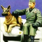 1/35 Resin Figure Model Kit German Tankman and Dog WWII (no tank) Unpainted