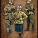 1/35 Resin Figure Model Kit Soviet soldiers at rest (1943 - 1945) WWII Unpainted