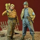 1/35 Resin Figure Model Kit German Luftschutz Member WWII Unpainted Unassambled