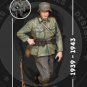 1/35 Resin Figure Model Kit German Soldier Infantryman Wehrmacht WWII Unpainted