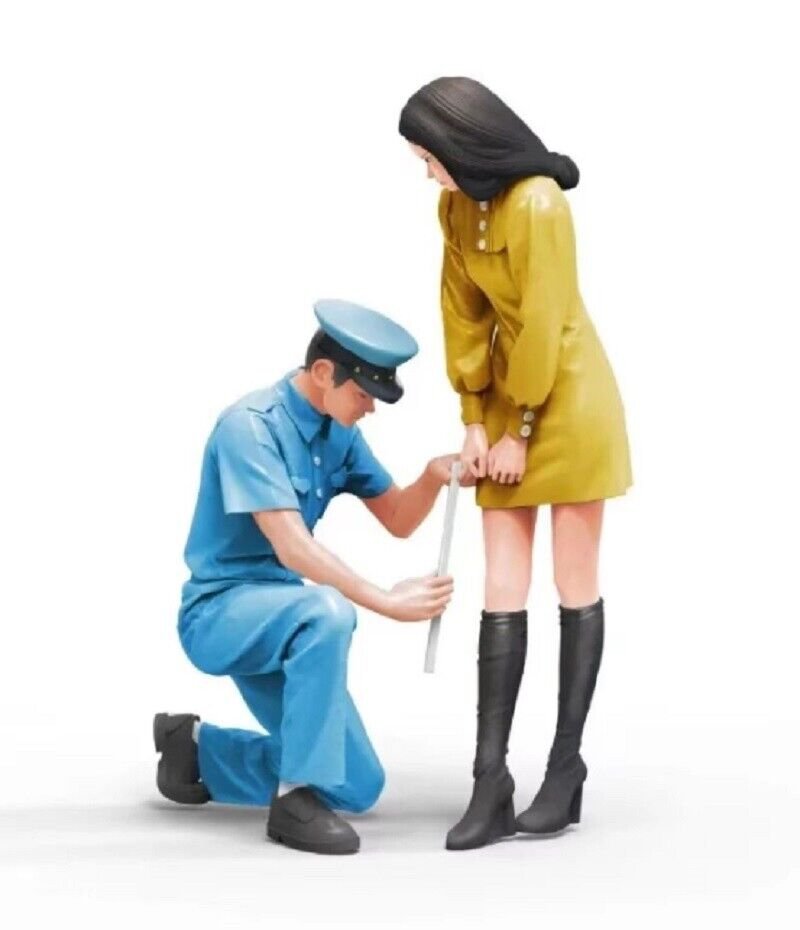1/24 Resin Figure Model Kit Modern People Tokyo Citizens Unpainted Unassambled