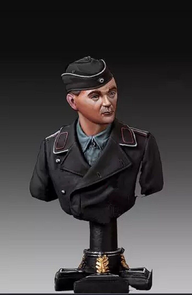 1/10 BUST Resin Figure Model Kit German Officer Panzer Ace WWII Unpainted