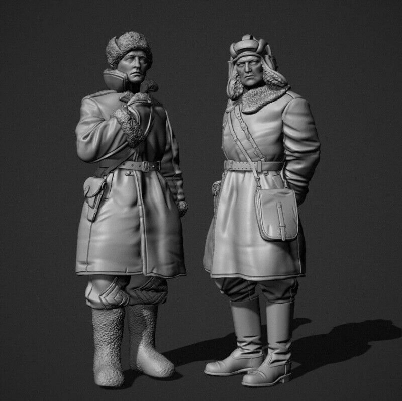1/35 Resin Figure Model Kit Soviet Soldiers Tank Crew WWII Unpainted Unassambled