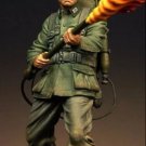 1/24 Resin Figure Model Kit German Soldiers Flamethrower WWII WW2 Unpainted
